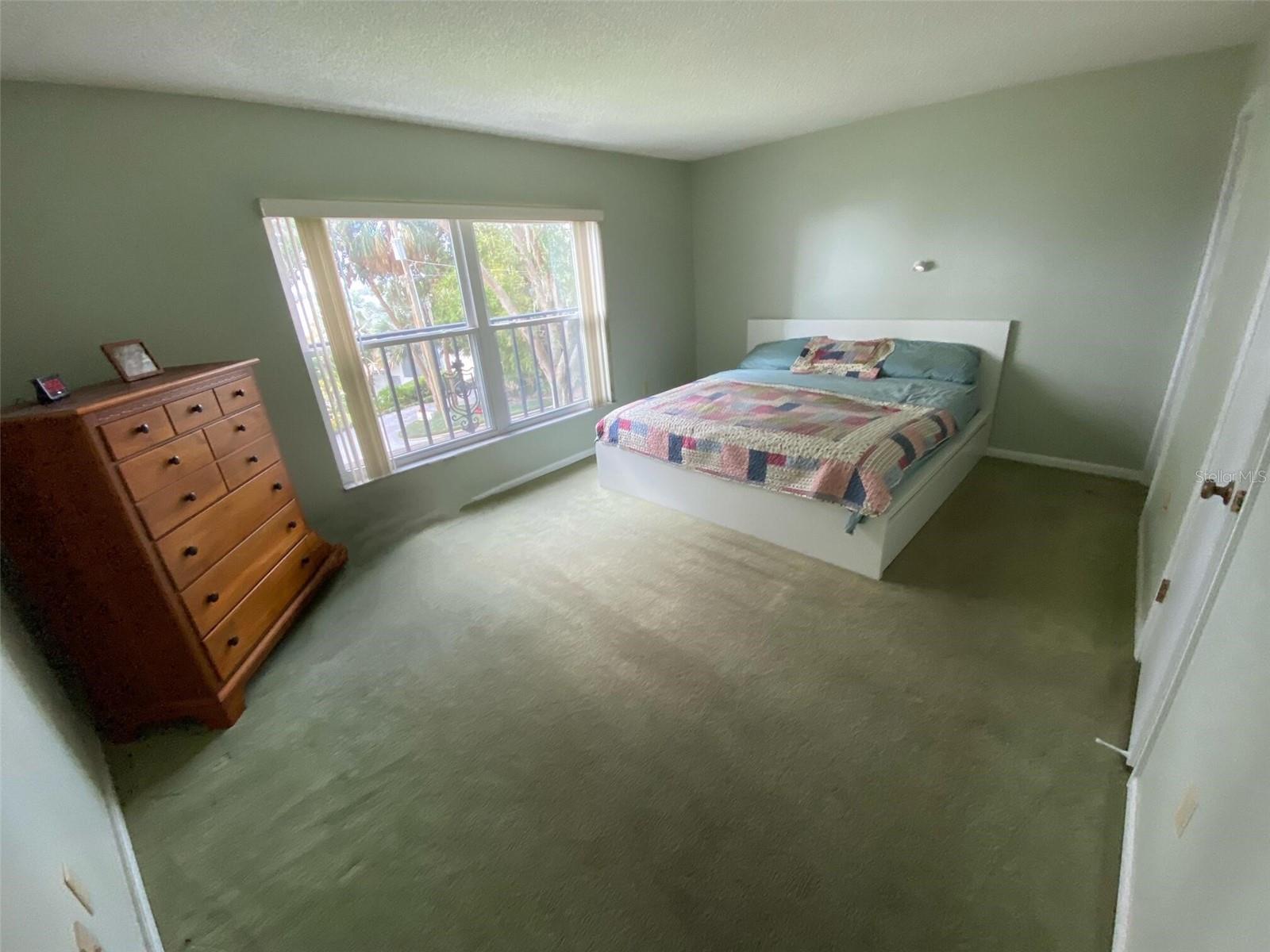 MOUNT DORA VILLA DORA CONDO UNIT 01 - Residential