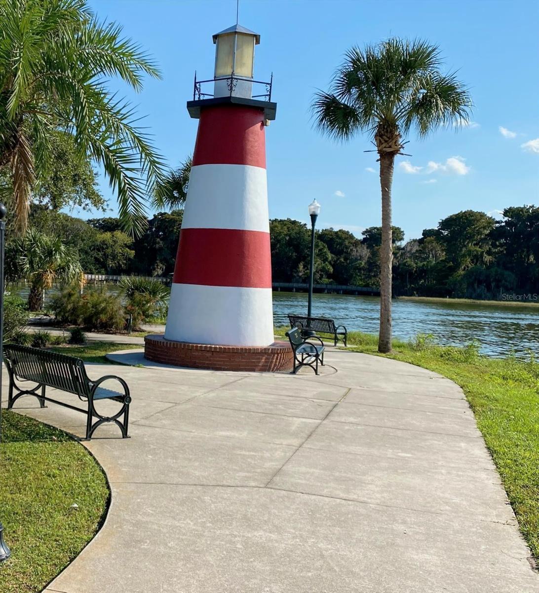 MOUNT DORA VILLA DORA CONDO UNIT 01 - Residential