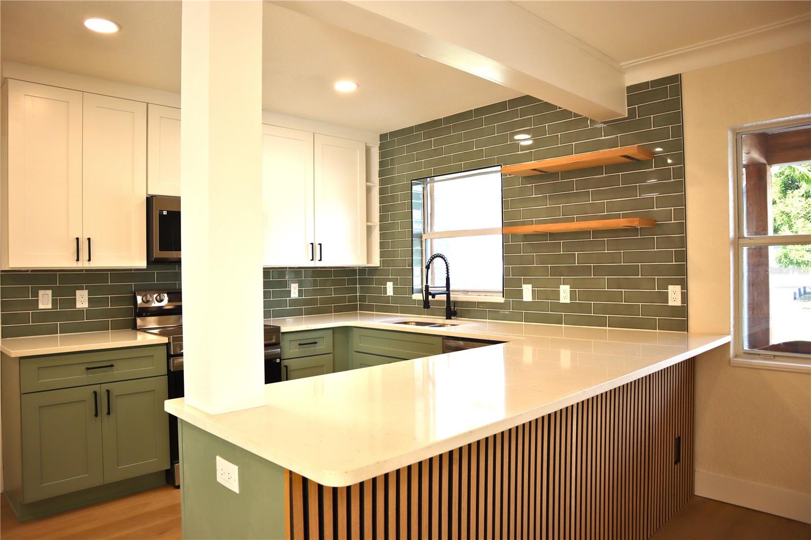 SIRMONS ESTATES - Residential