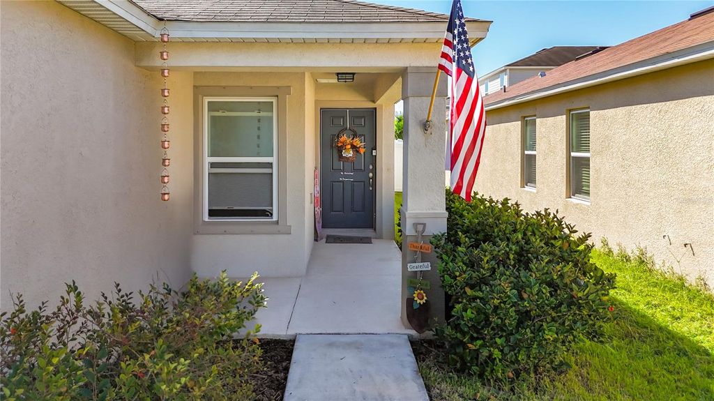 Photo of 7707 Sunshine Bridge Avenue, Gibsonton, FL 33534 (MLS # TB8438011)