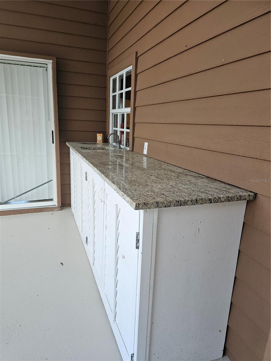 LAKE OF THE WOODS - Residential Lease