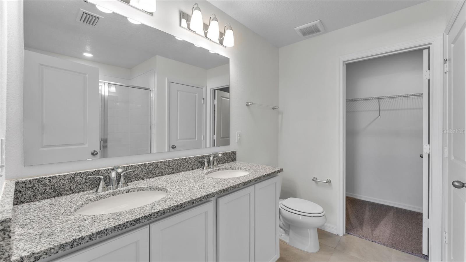 RESERVE AT FOREST LAKE - PHASE 1 - Residential Lease