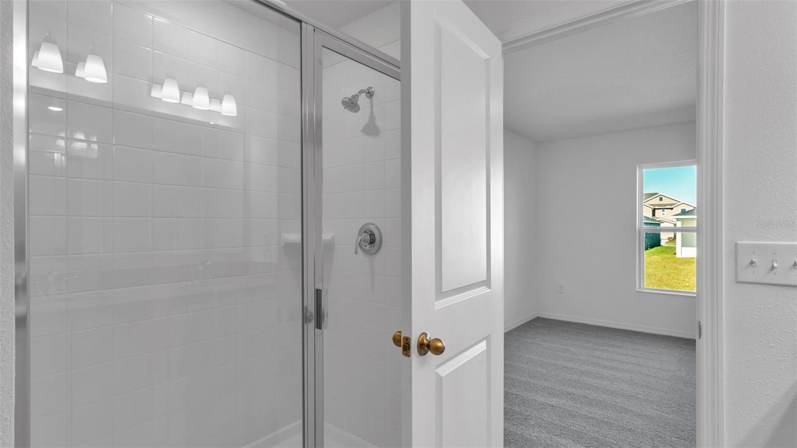 RESERVE AT FOREST LAKE - PHASE 1 - Residential Lease