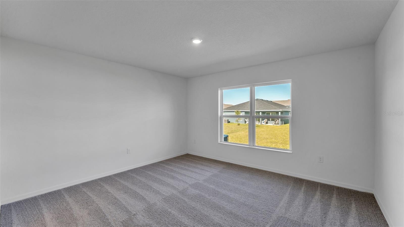 RESERVE AT FOREST LAKE - PHASE 1 - Residential Lease