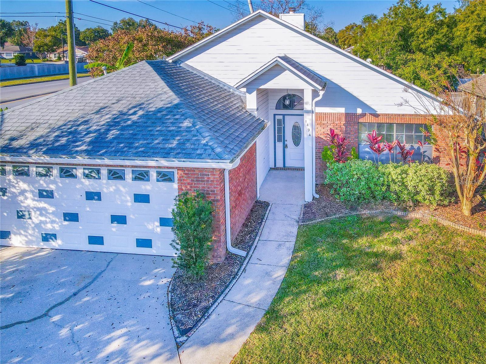 HYDE PARK - Residential Lease