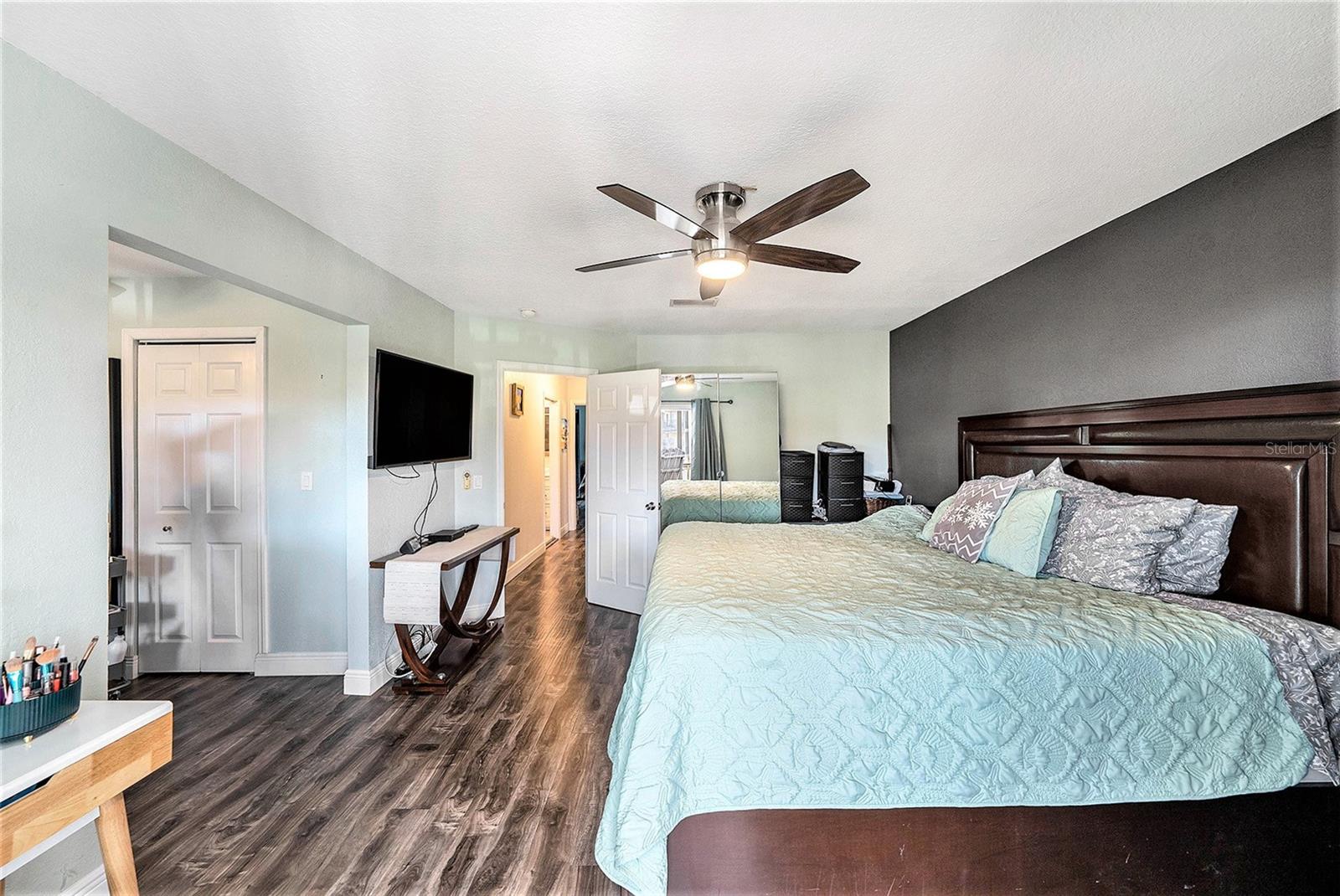 SPINNAKER COVE - Residential