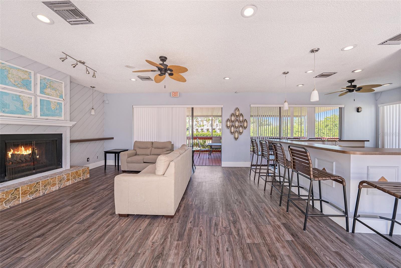 SPINNAKER COVE - Residential