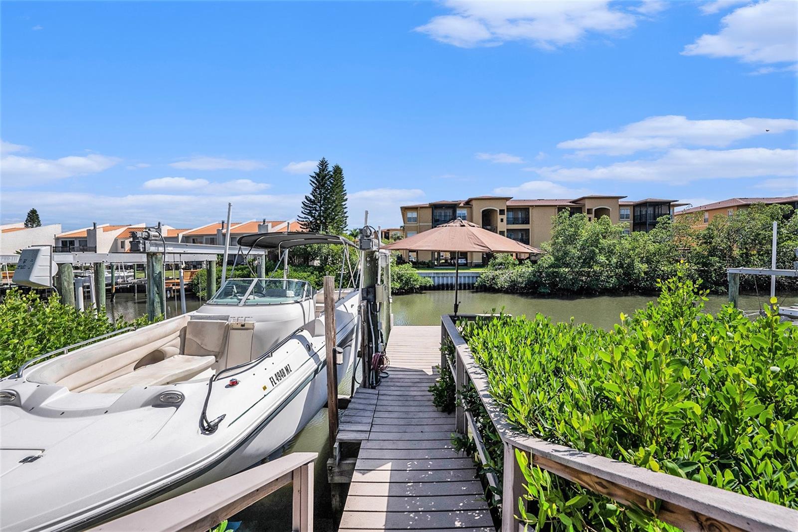 SPINNAKER COVE - Residential