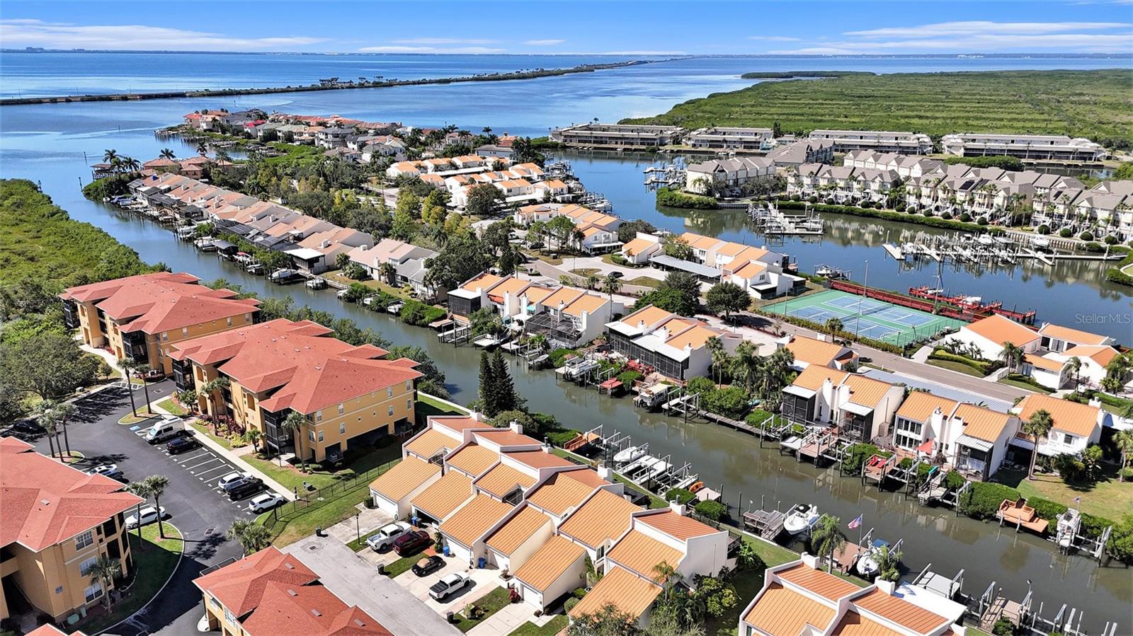 SPINNAKER COVE - Residential