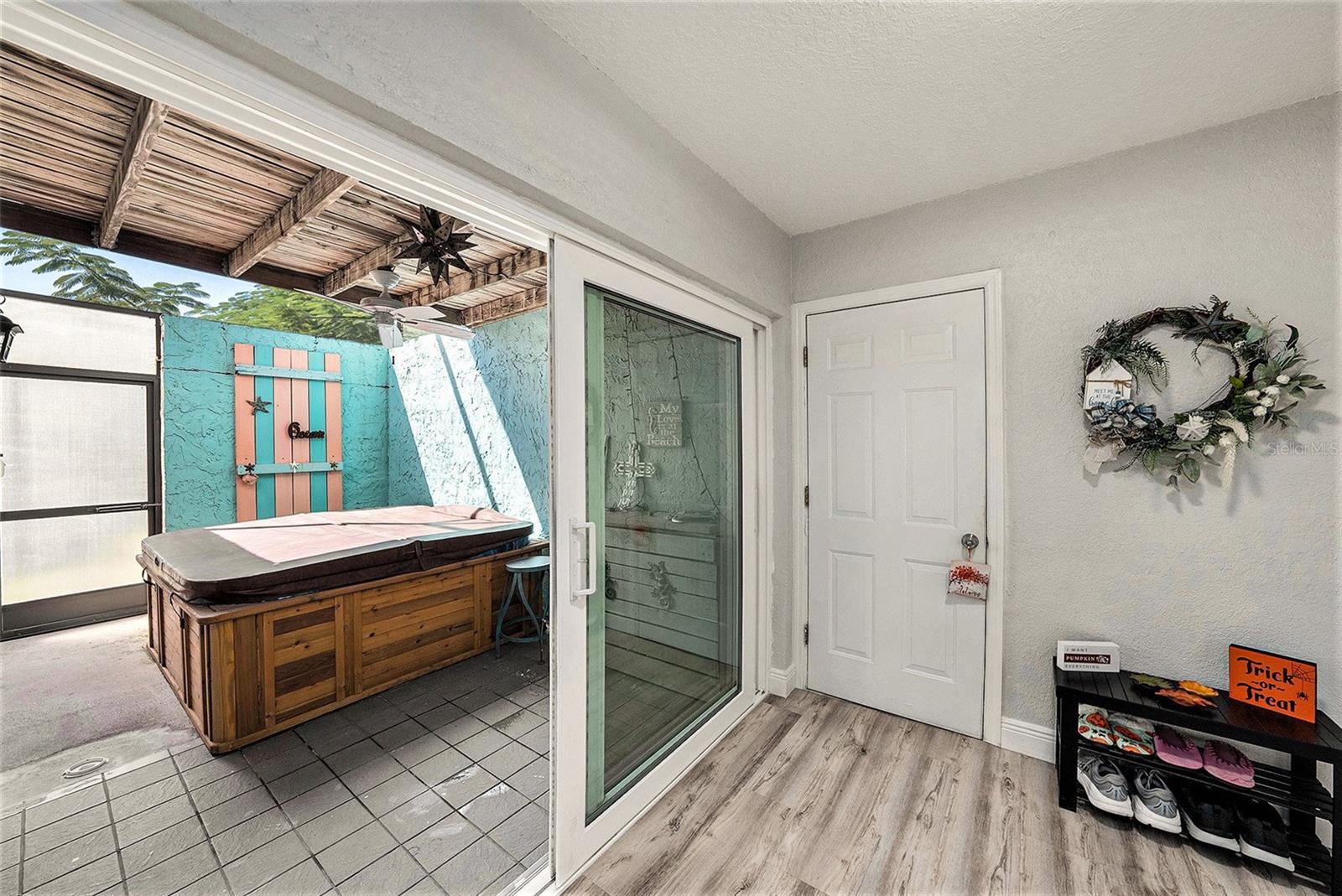 SPINNAKER COVE - Residential