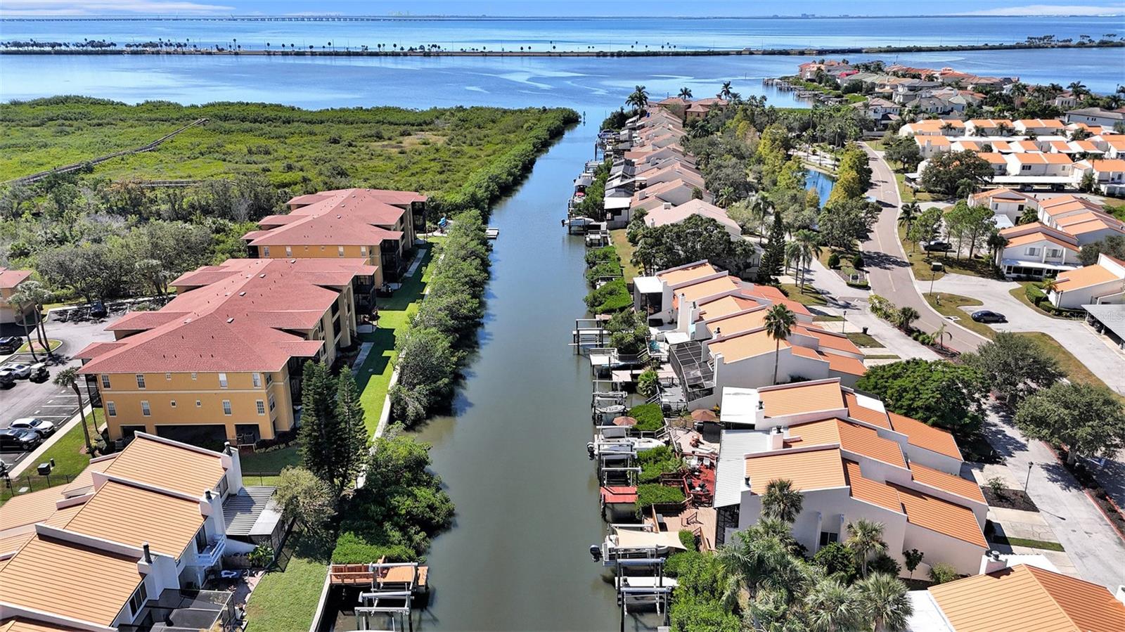 SPINNAKER COVE - Residential