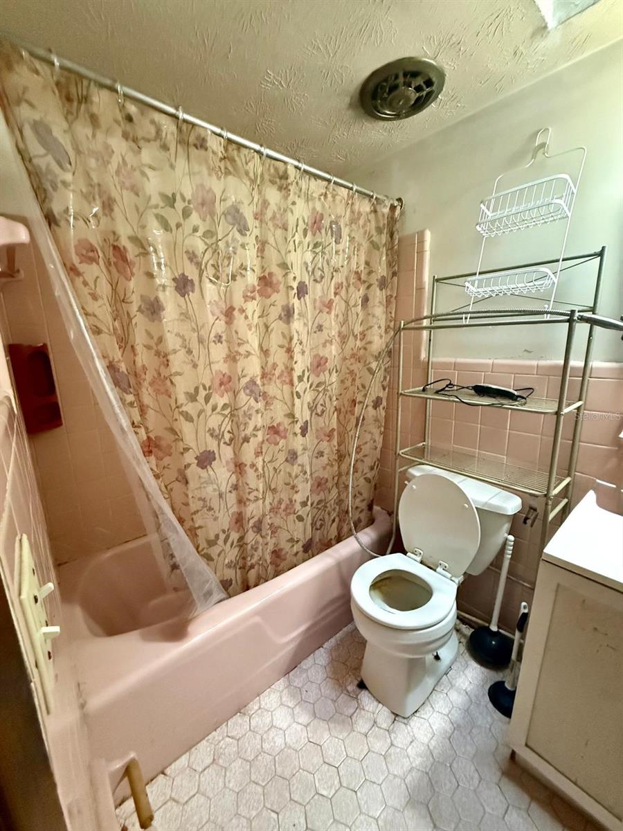 BISCAYNE TERRACE - Residential