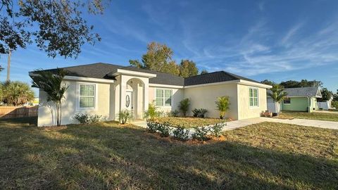 4634 NAVARRE AVENUE SEBRING FL 33872