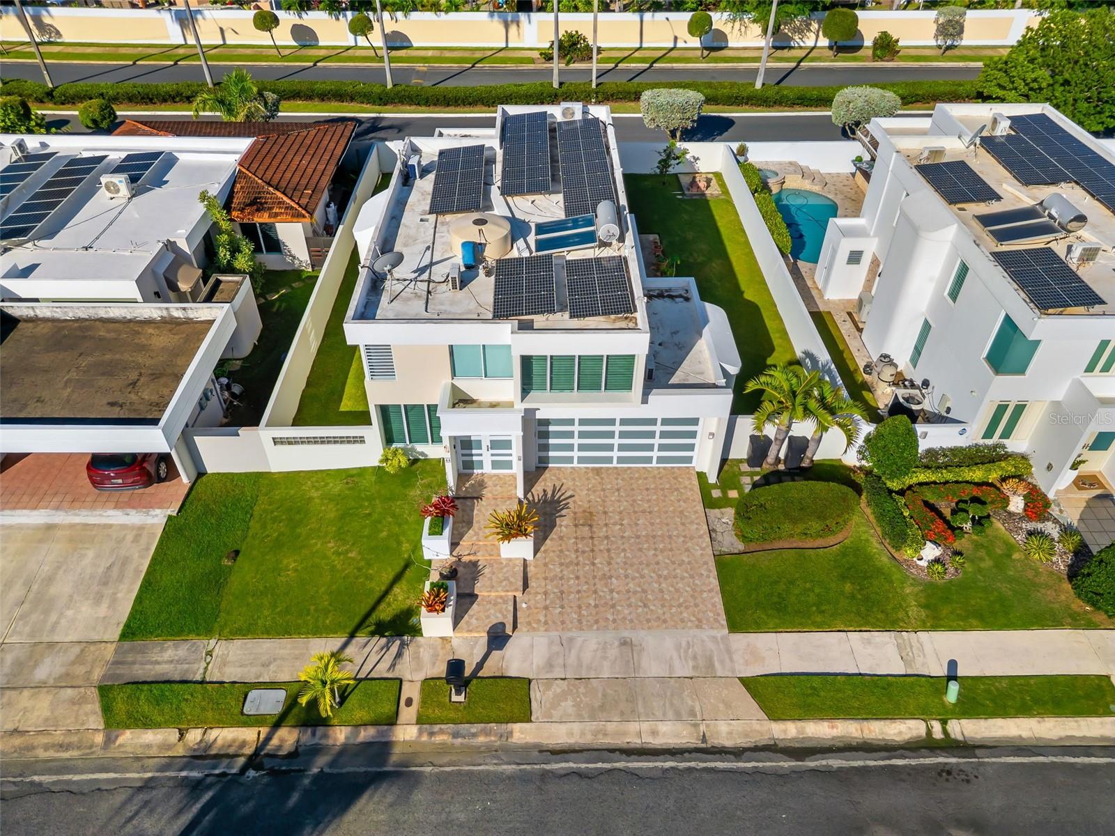 URB PASEO REAL - Residential