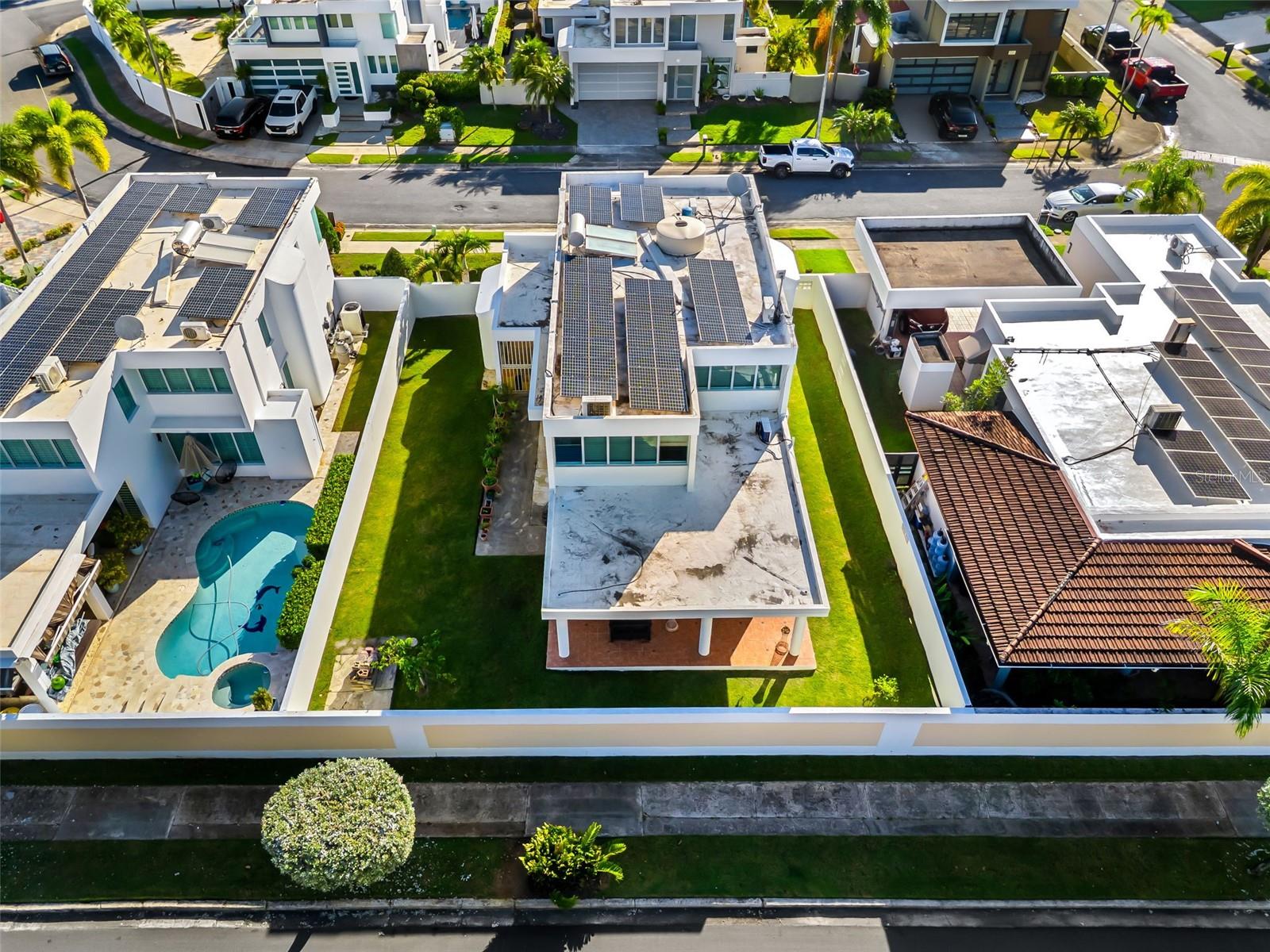 URB PASEO REAL - Residential