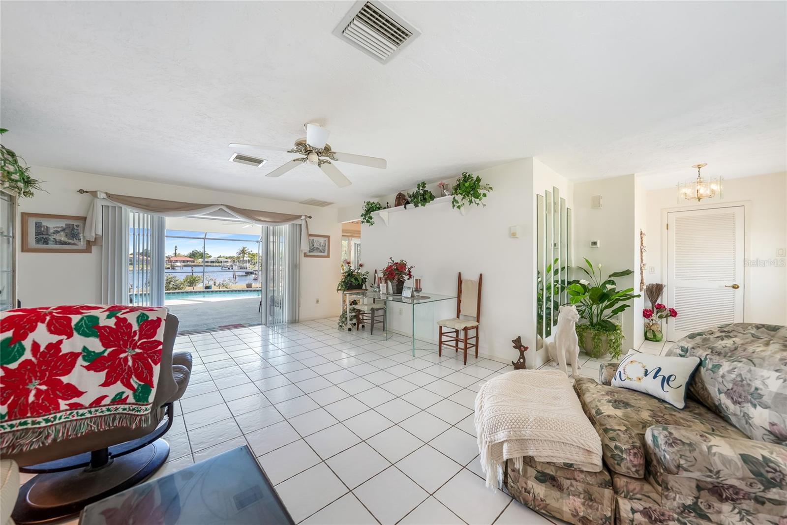 PUNTA GORDA ISLES SEC 14 - Residential