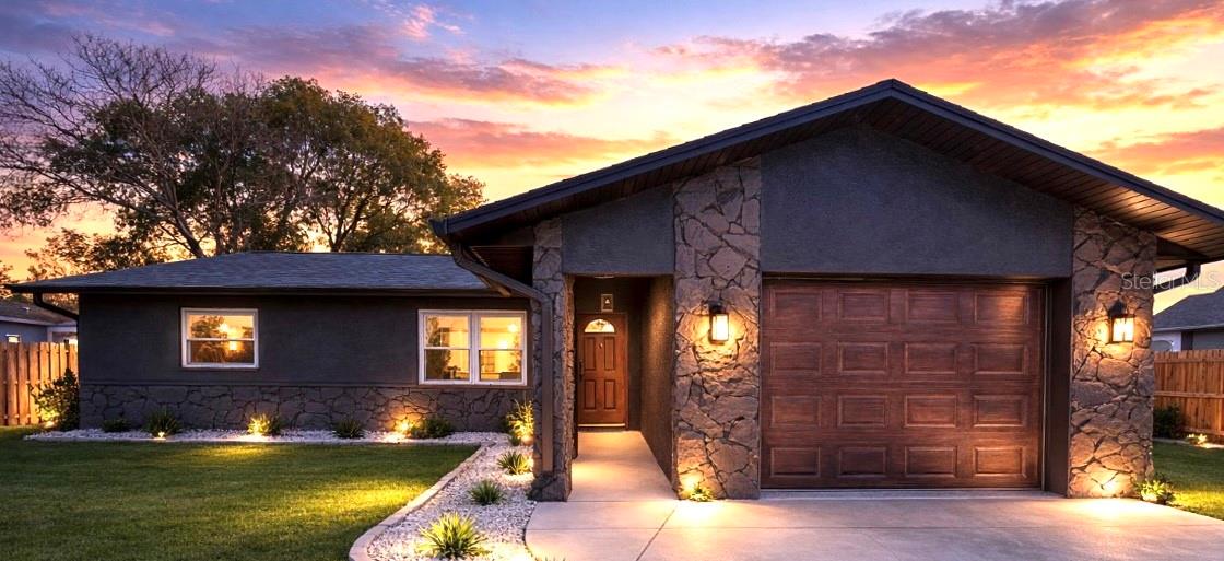 SHADOW RIDGE - Residential