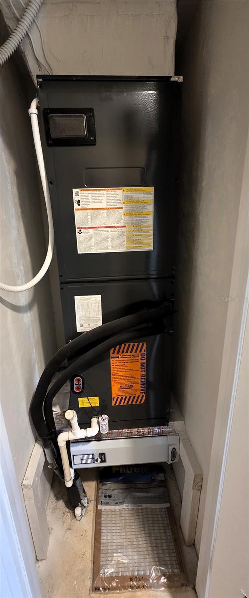 THE GABLES CONDO AT GAINE - Residential