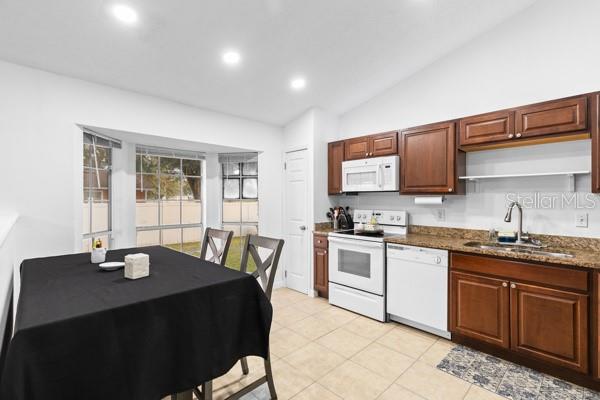 WILLOW CREEK - Residential