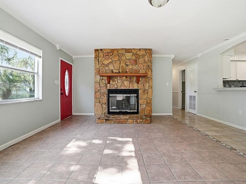 Tiny photo for 1361 Peters Drive, Leesburg, FL 34748 (MLS # G5115166)