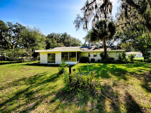 Tiny photo for 1361 Peters Drive, Leesburg, FL 34748 (MLS # G5115166)