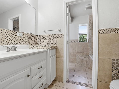 Tiny photo for 1361 Peters Drive, Leesburg, FL 34748 (MLS # G5115166)