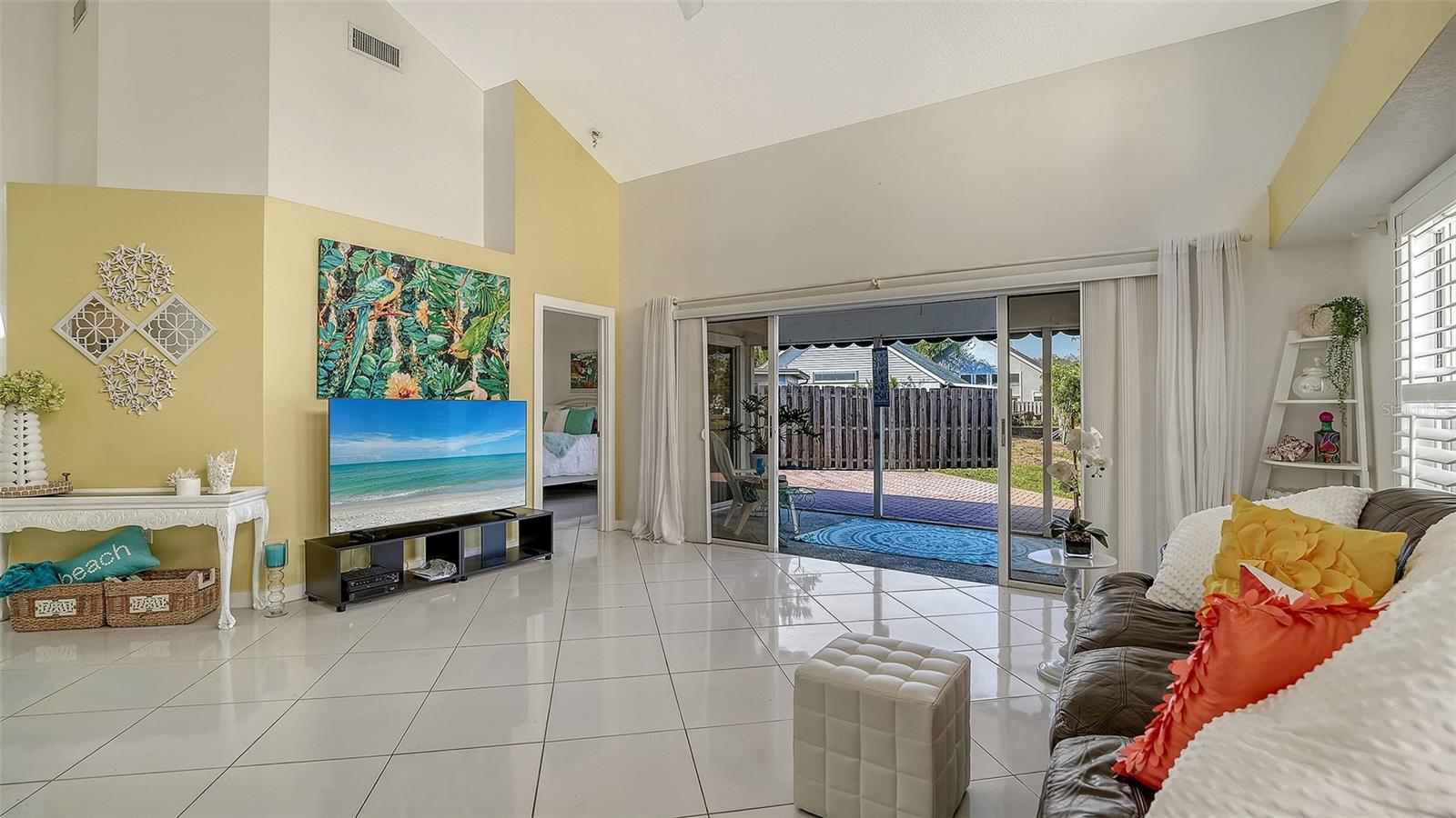 TREETOPS AT NORTH 40 - ONTARIO - Residential