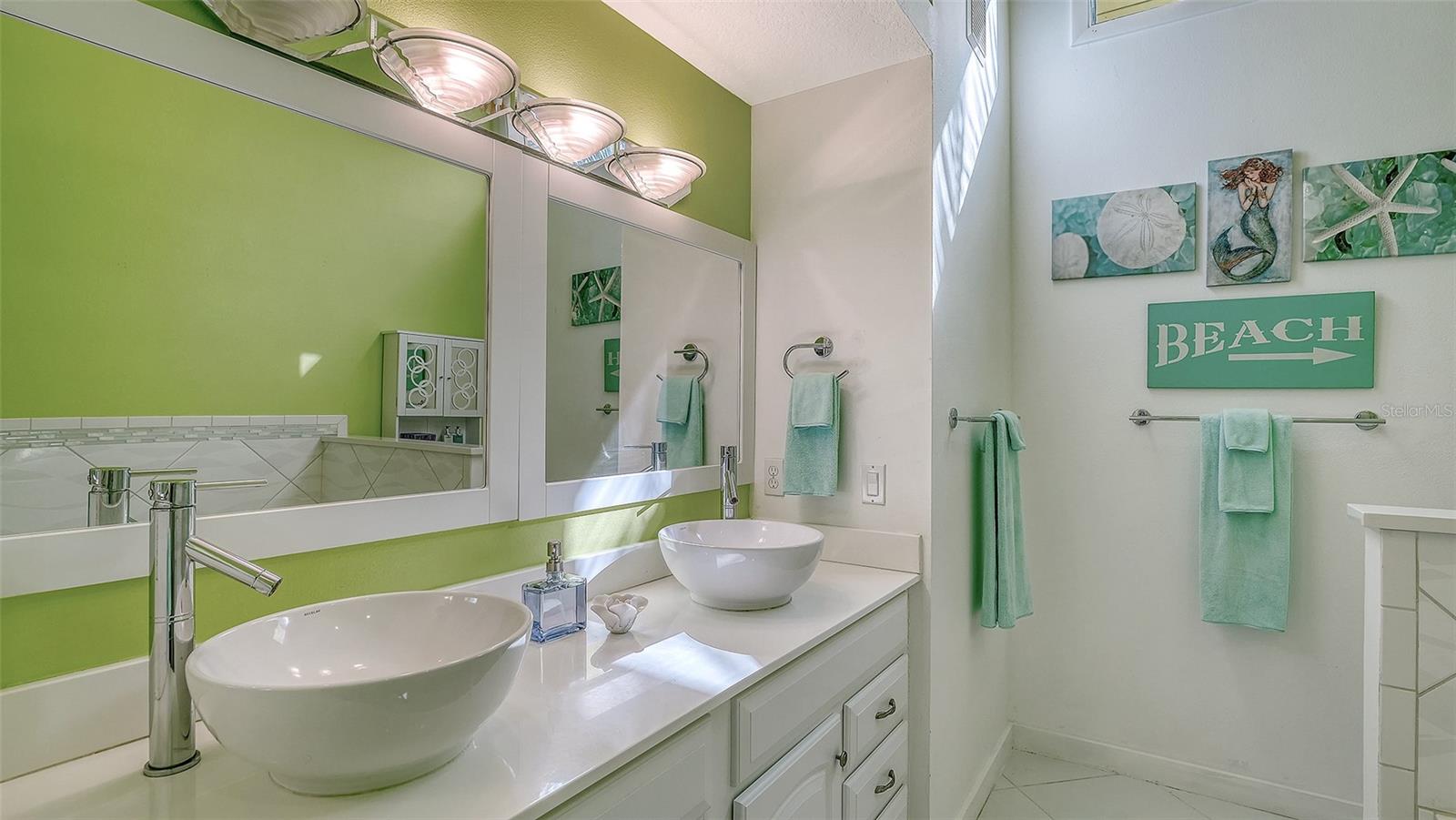 TREETOPS AT NORTH 40 - ONTARIO - Residential