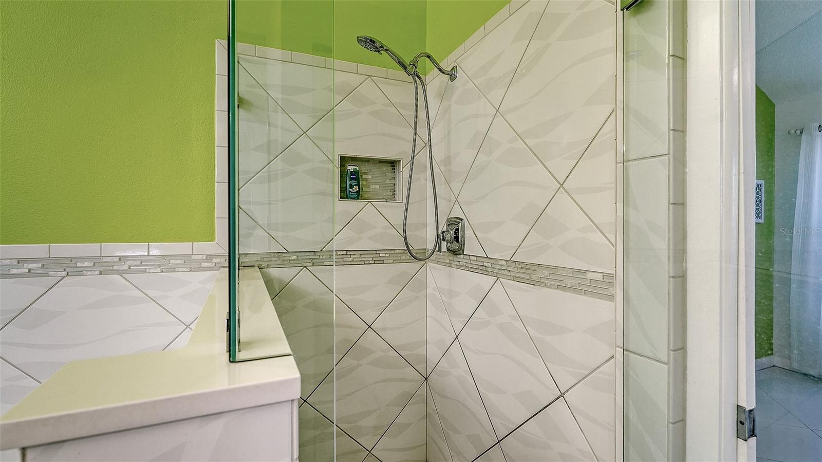 TREETOPS AT NORTH 40 - ONTARIO - Residential