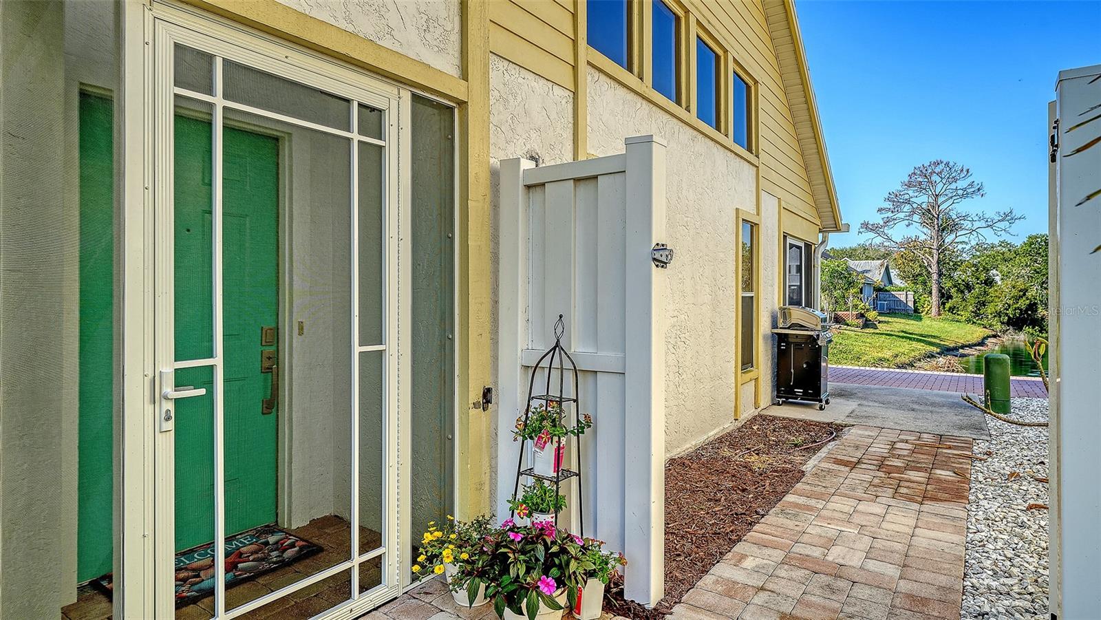 TREETOPS AT NORTH 40 - ONTARIO - Residential