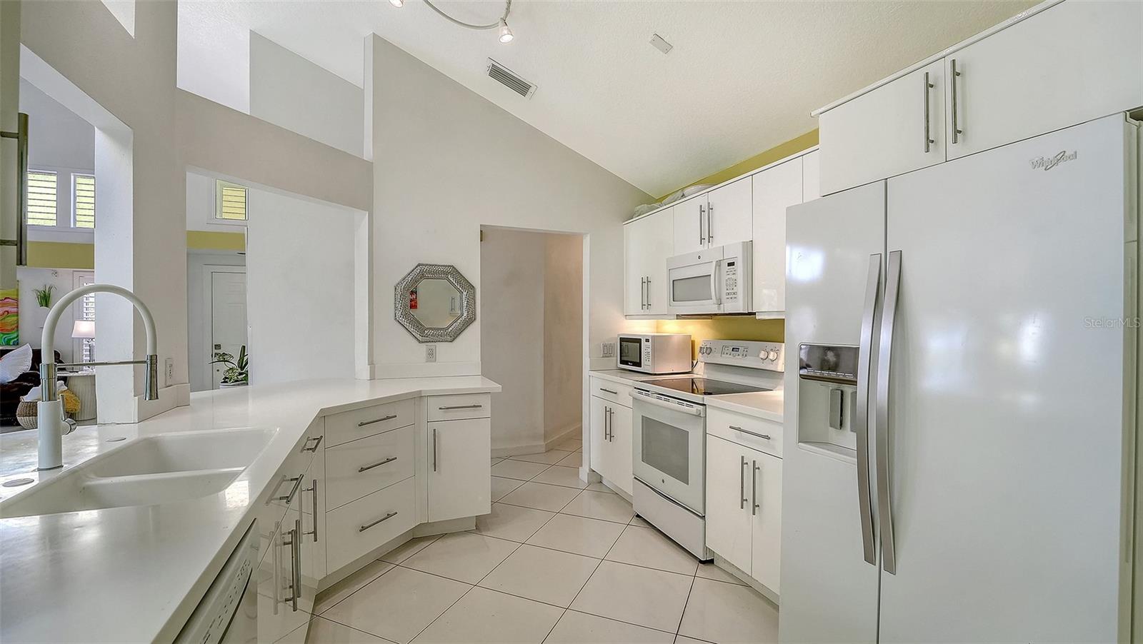 TREETOPS AT NORTH 40 - ONTARIO - Residential