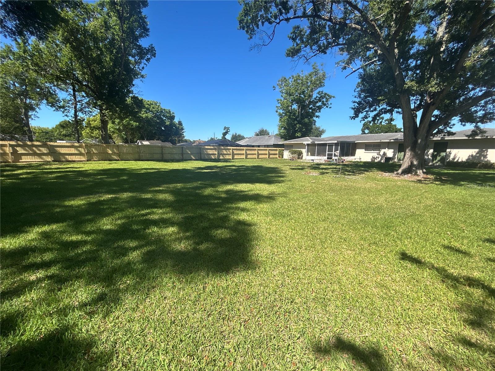 MEADOW RIDGE ESTATES UNIT 1 - Residential