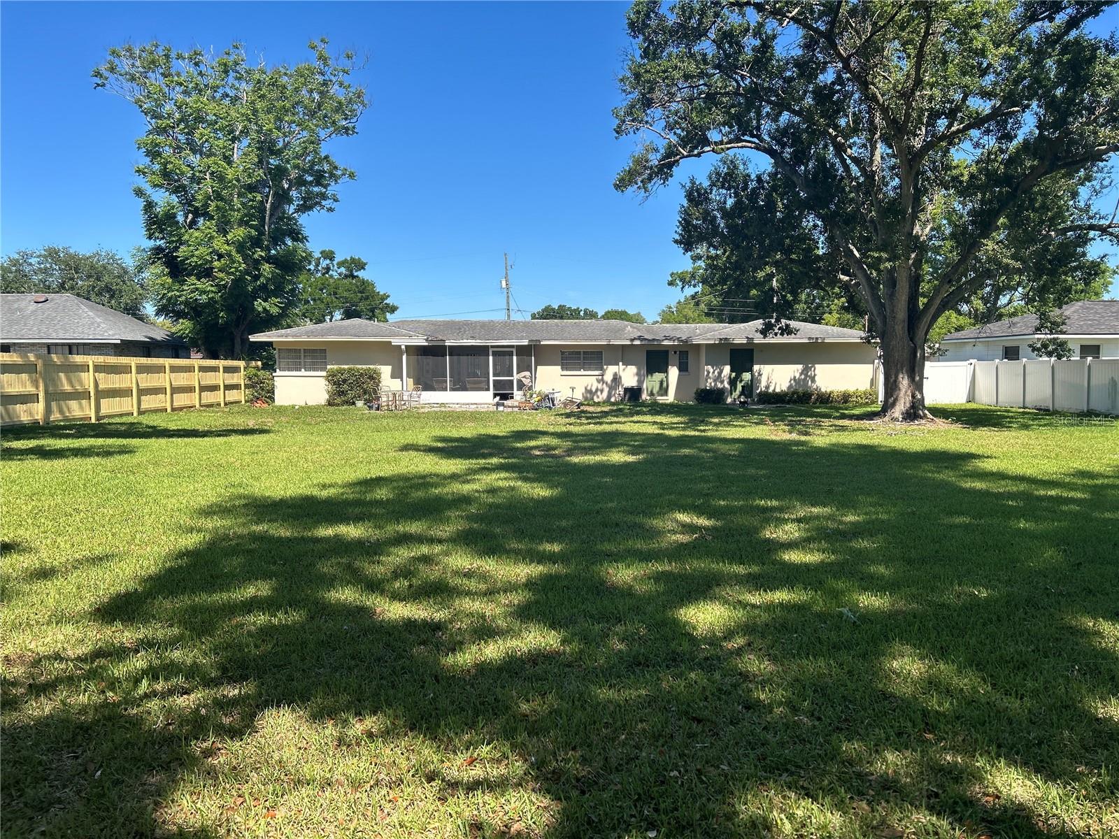 MEADOW RIDGE ESTATES UNIT 1 - Residential