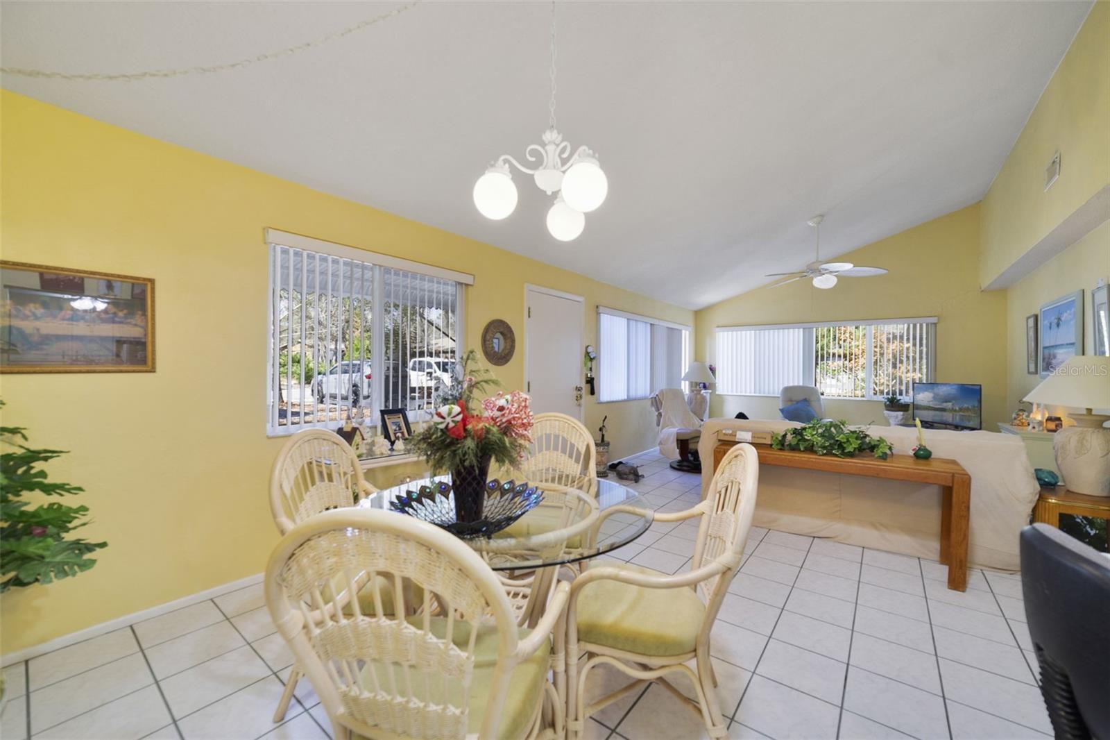 SUMMER TREES UNIT 01 - Residential