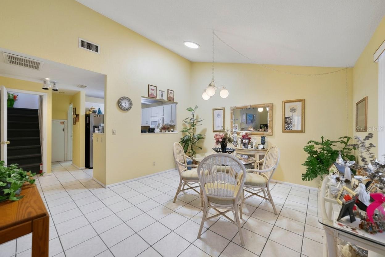 SUMMER TREES UNIT 01 - Residential