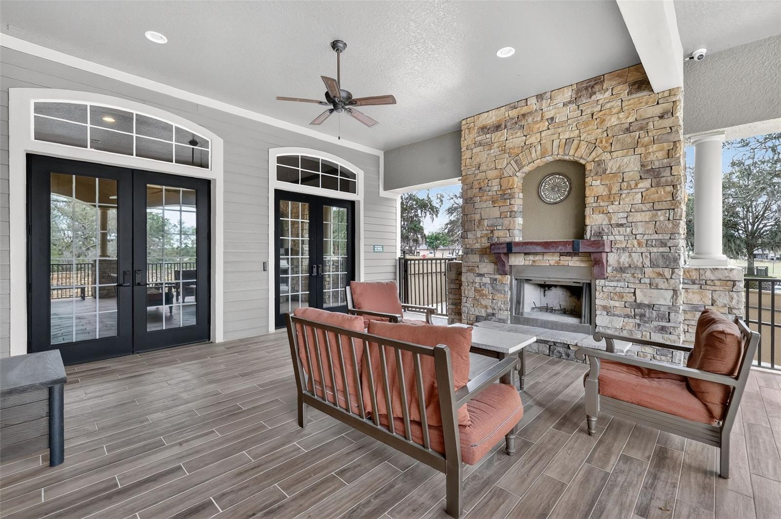 SULLIVAN RANCH - Residential