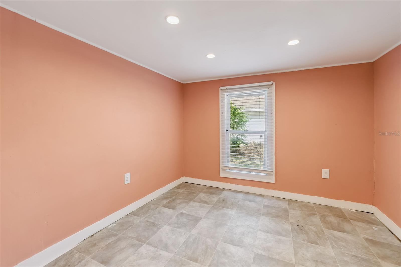 SOUTHAVEN - Residential