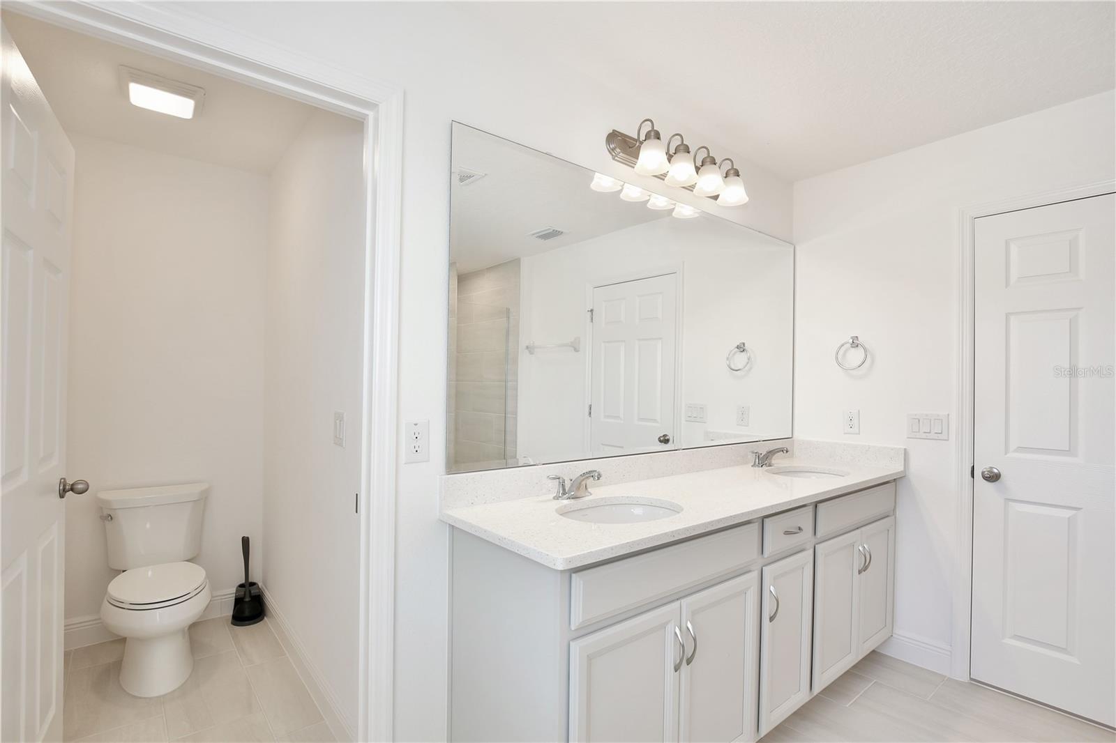 ARDMORE RESERVE PH VI A REP - Residential Lease