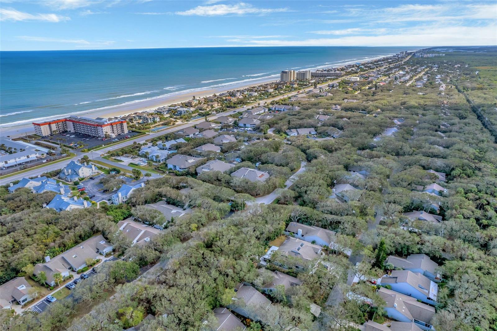 SEA WOODS CONDO PH 01 & 02 - Residential