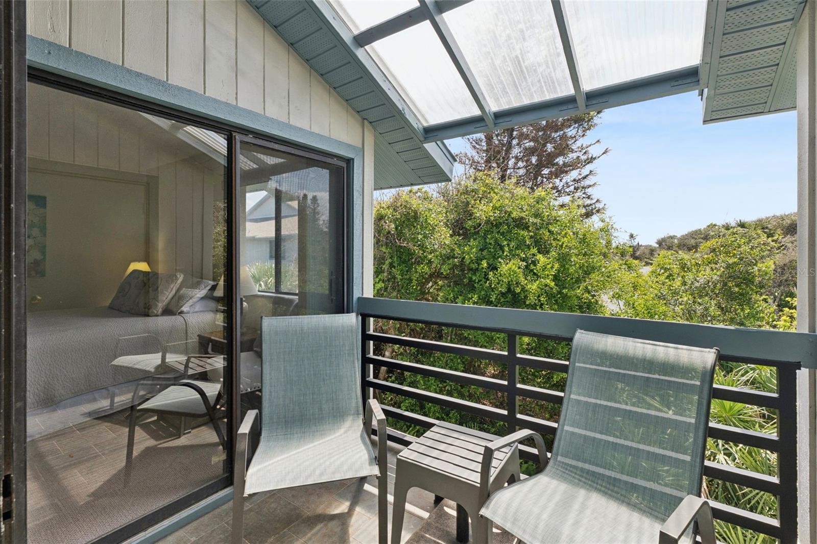 SEA WOODS CONDO PH 01 & 02 - Residential