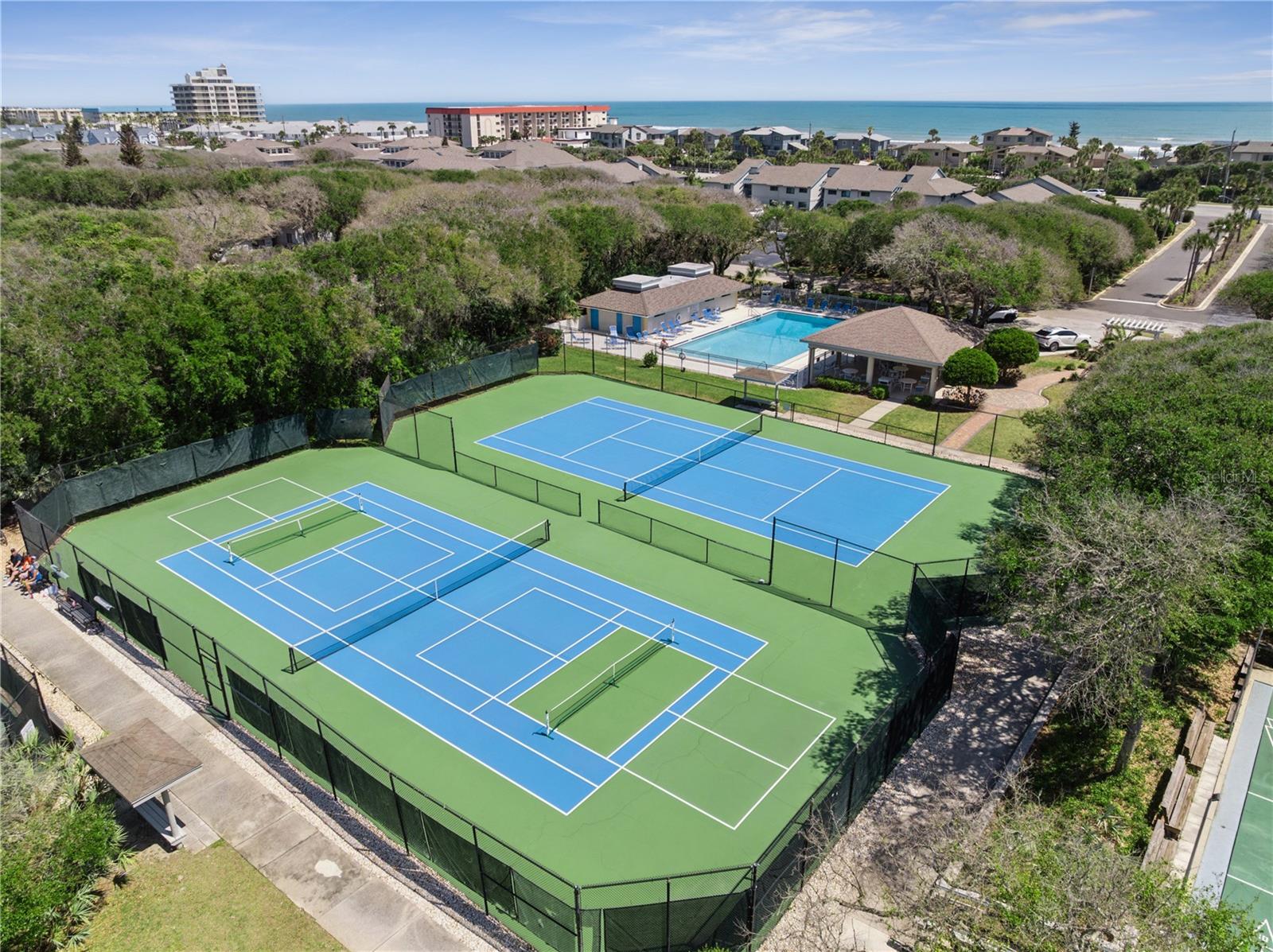 SEA WOODS CONDO PH 01 & 02 - Residential