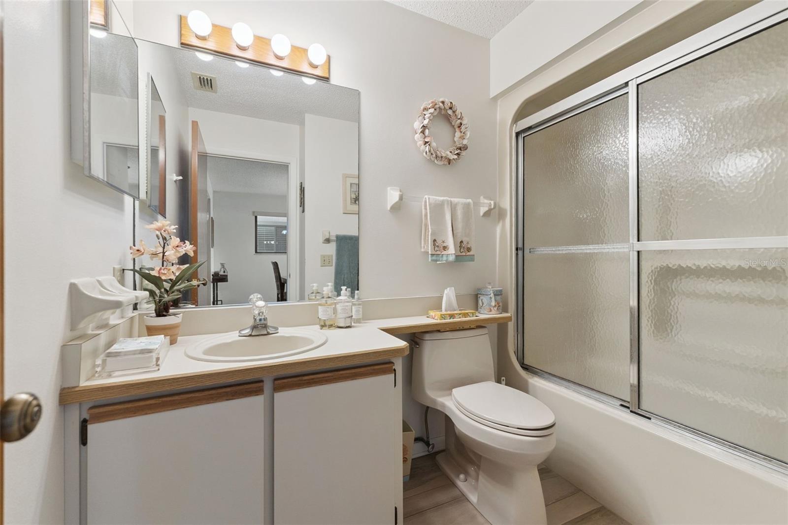 SEA WOODS CONDO PH 01 & 02 - Residential