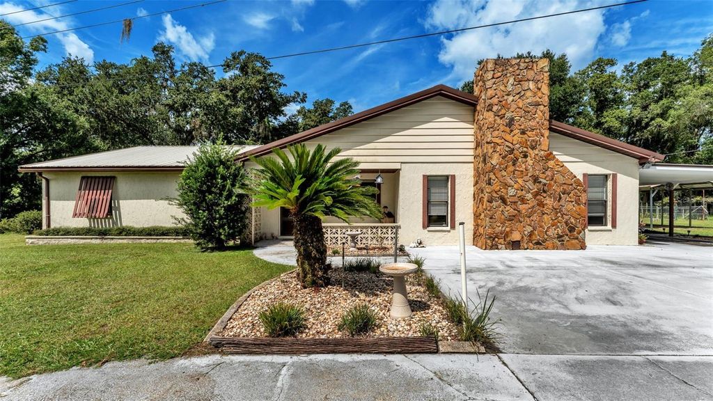 Photo of 1301 Lanier Road, Lakeland, FL 33810 (MLS # L4955717)