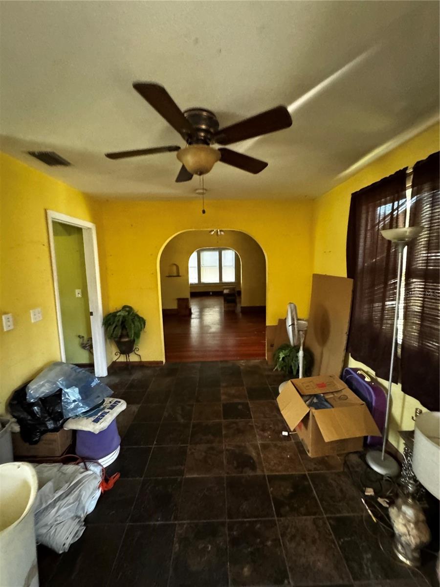 HALLS CENTRAL AVE 3 - Residential