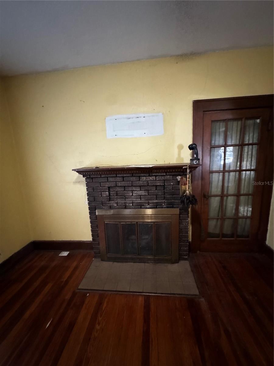 HALLS CENTRAL AVE 3 - Residential