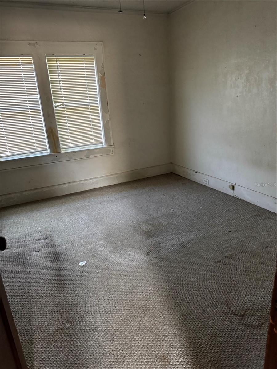 HALLS CENTRAL AVE 3 - Residential