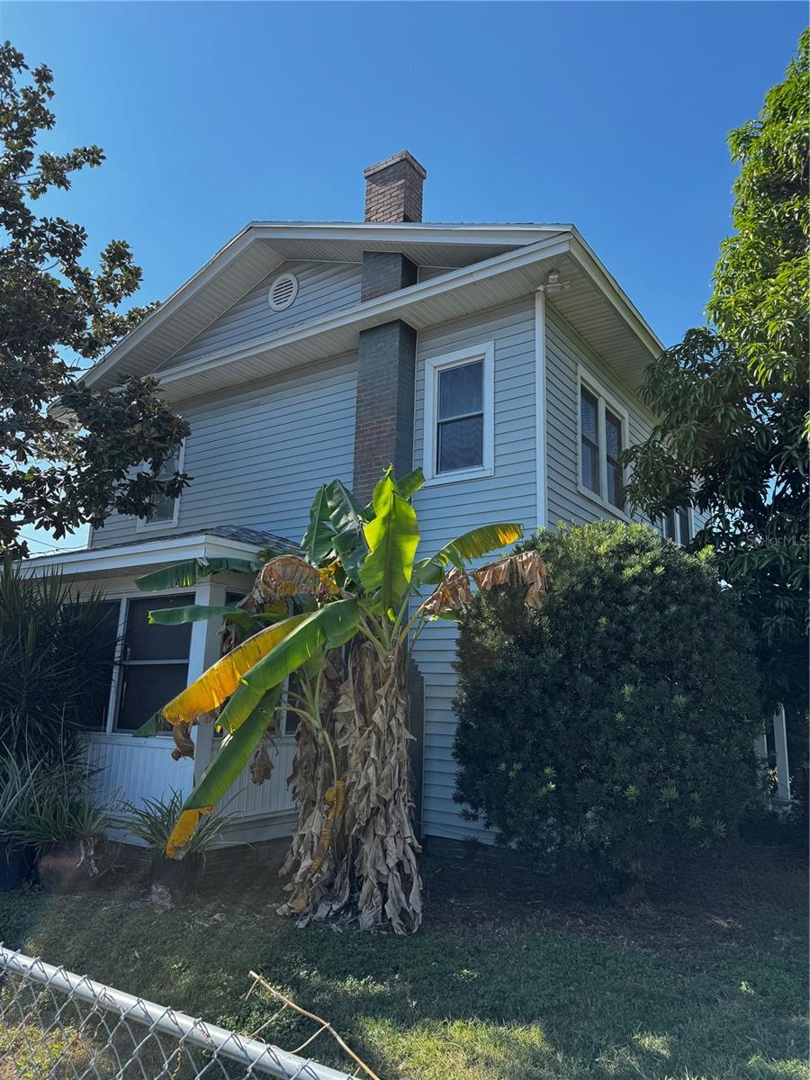 HALLS CENTRAL AVE 3 - Residential