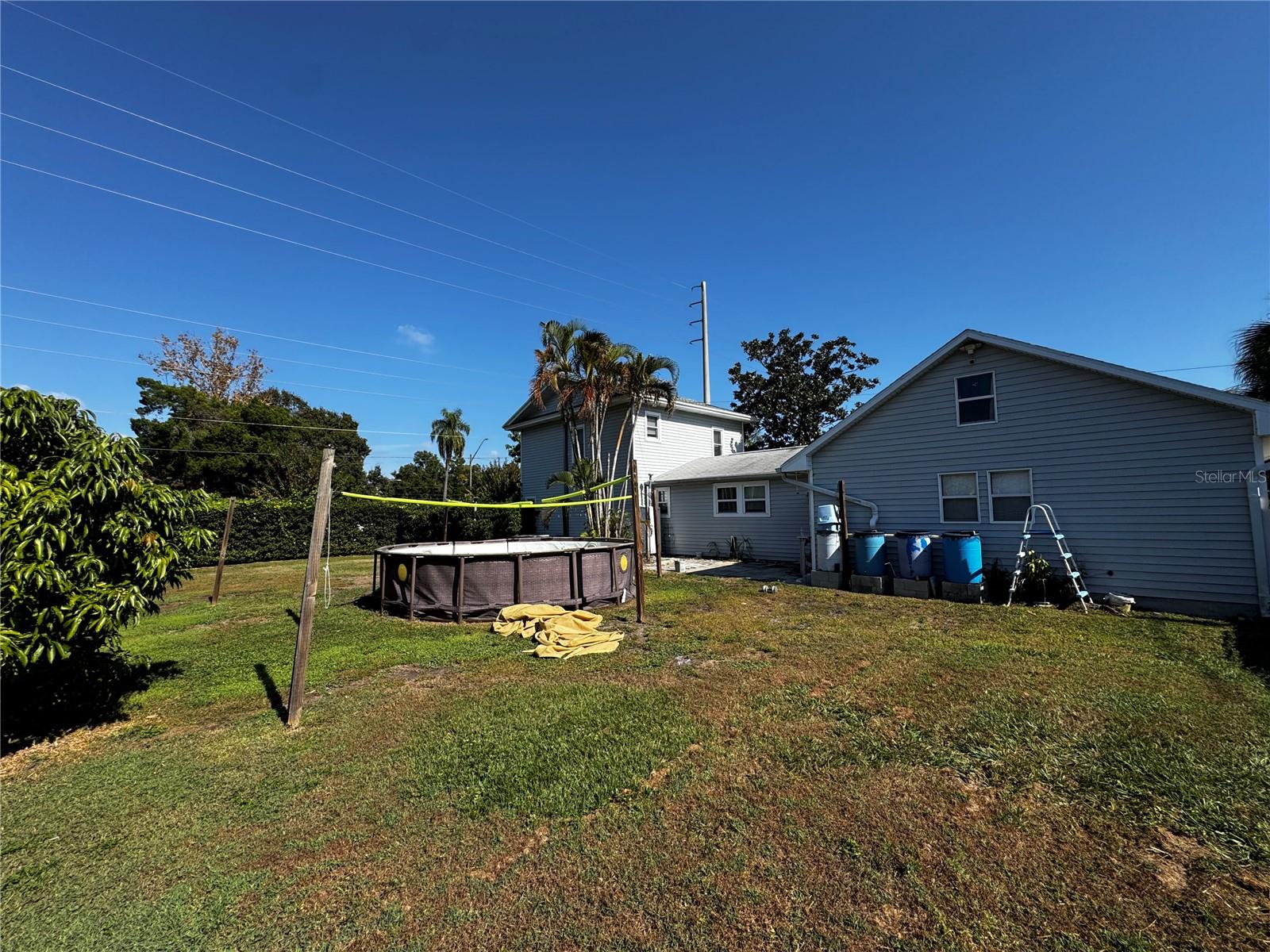 HALLS CENTRAL AVE 3 - Residential