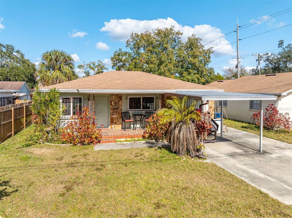 Photo of 2903 W Heiter Street, Tampa, FL 33607 (MLS # TB8469679)
