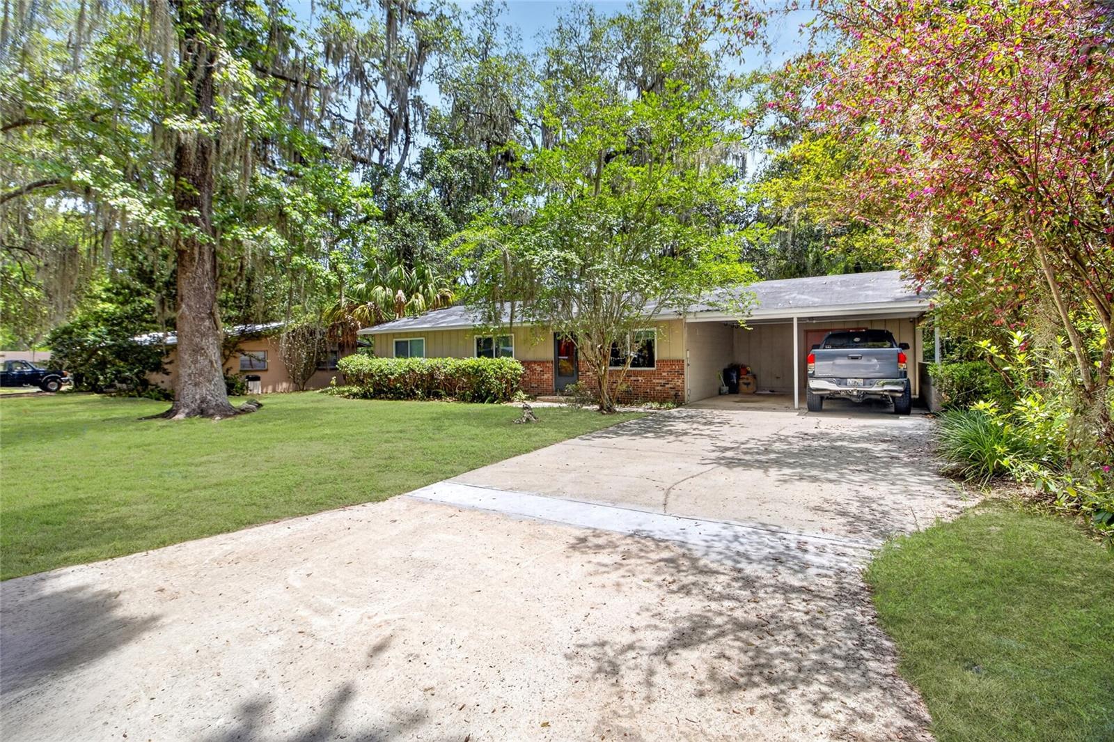 HAZEL HEIGHTS - Residential